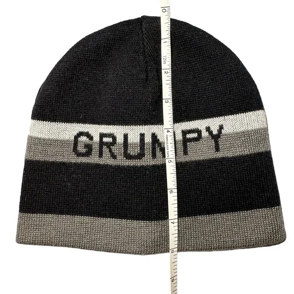 Disney- Black Cozy Reversible Grumpy Beanie- Adult OS- Unisex - Picture 6 of 7